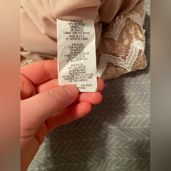 Jump White and Tan Lace Dress - Picture 4 of 4